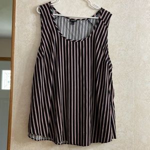 Torrid pink striped tank size 4